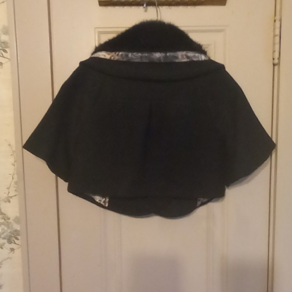 Jacket - Picture 2 of 4